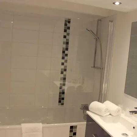 De Roux D'hotes B&B Bragassargues