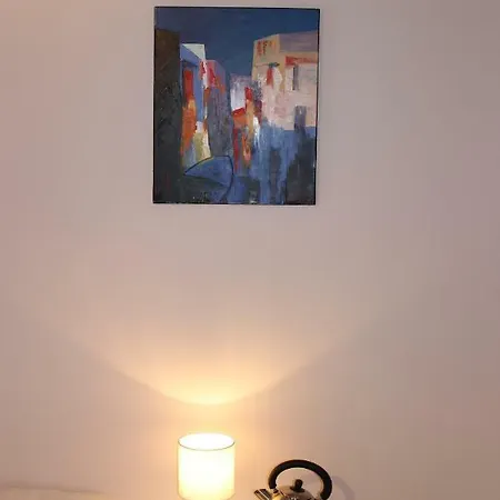 לינה וארוחת בוקר De Roux D'hotes Bragassargues