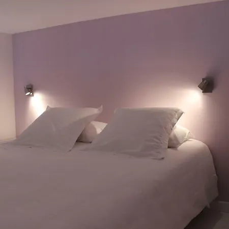 De Roux D'hotes